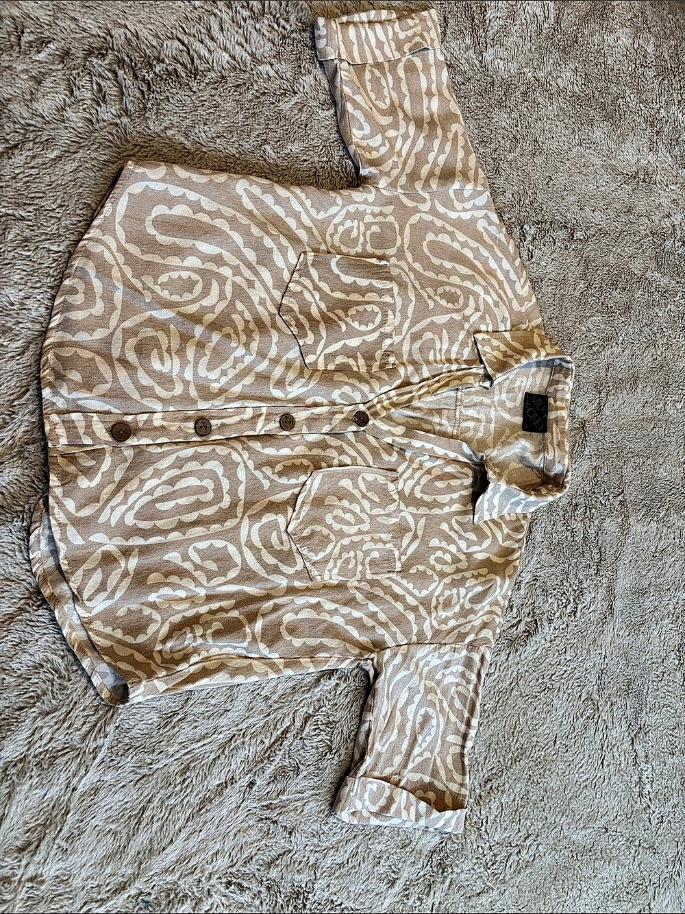 Milk & Honey Abstract Button Down Shirt in Beige & White